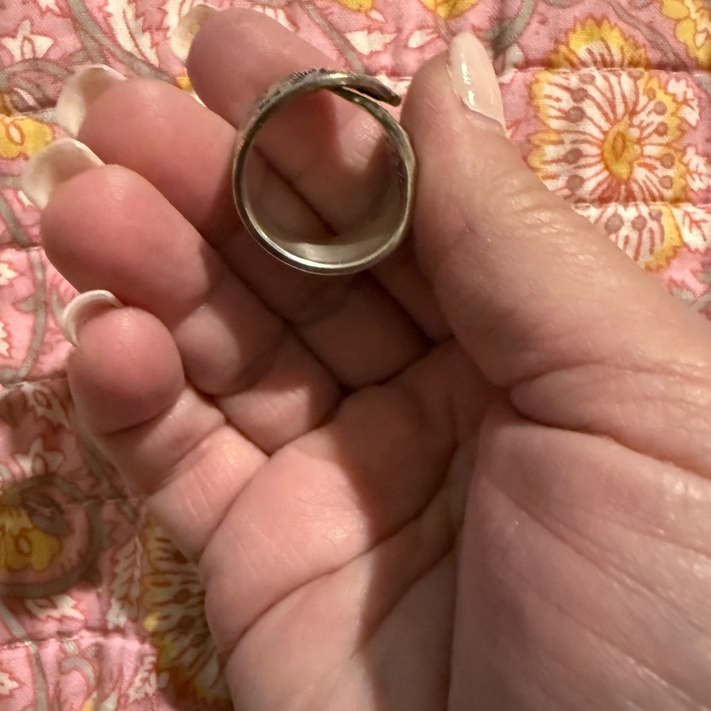 Floral Silver Ring - Picture 2 of 2